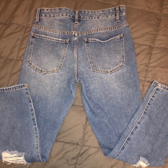 Ripped jeans - Picture 5 of 5